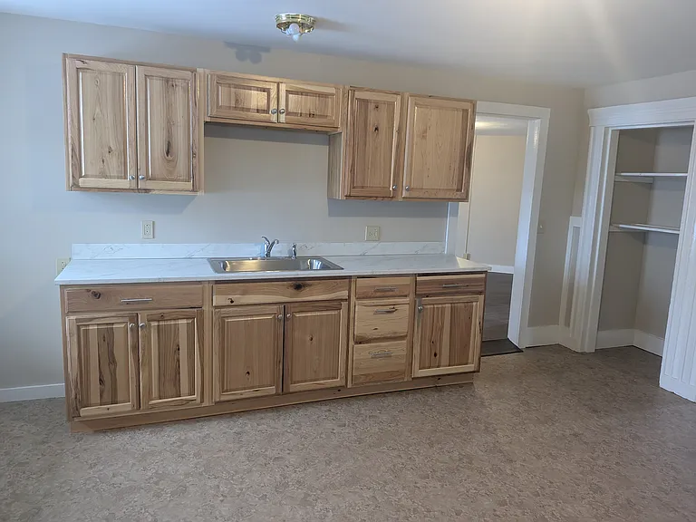 451 Vail Dr #C — Photo 1
