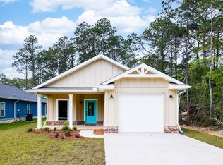 2913 Summer St, Milton, FL 32583