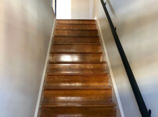 218 10th St NE APT 2, Washington, DC 20002