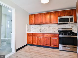 217 Parkinson Ave FLOOR 2, Trenton, NJ 08610