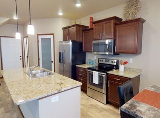 Shadow Wood Townhomes, West Fargo, ND 58078