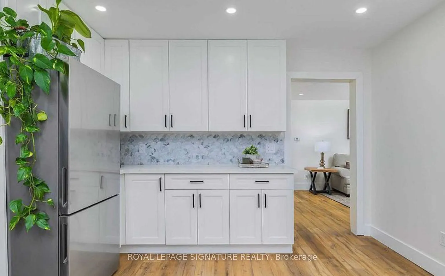 3 bed, $2,399 — Photo 4