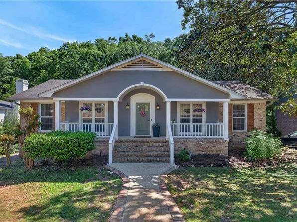 404 Pine Ct, Mobile, AL 36608