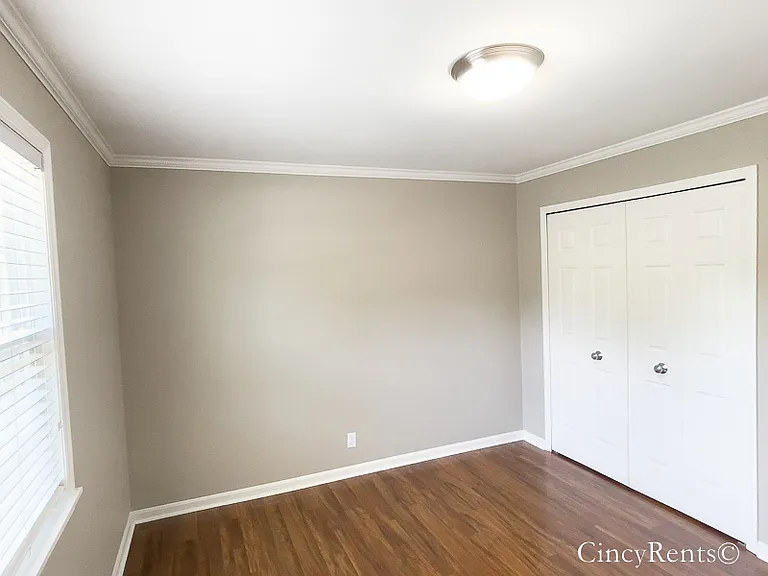 3695 Erie Ave #D — Photo 13