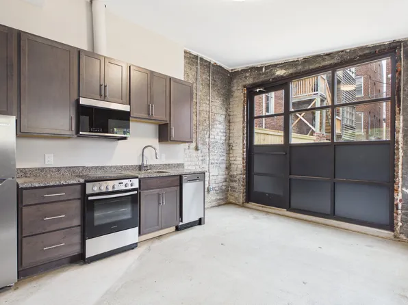 7 East Franklin