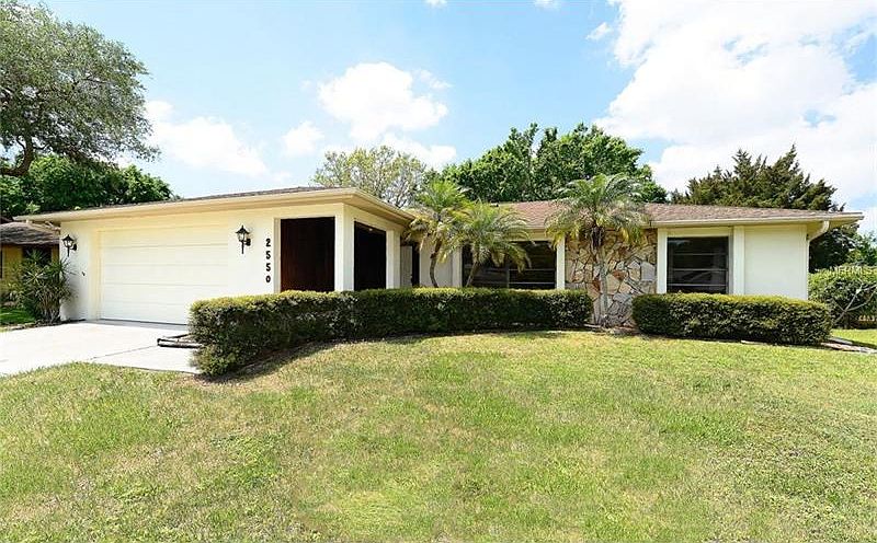 1st image of 2550 Wood Oak Dr
