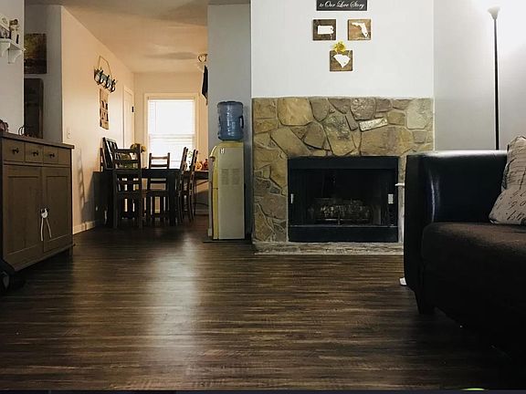 3rd image of 106 Susan Dr #2