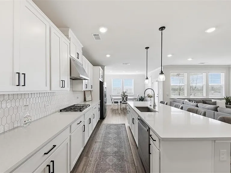 3939 Alderstone Dr — Photo 26