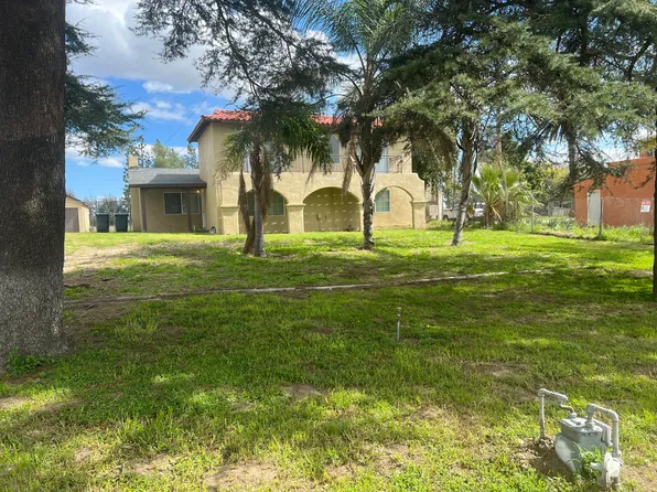 8429 Palmetto Ave, Fontana, CA 92335