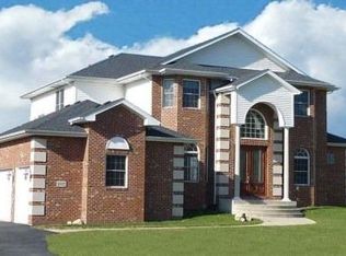 10002 Randolph St, Crown Point, IN 46307