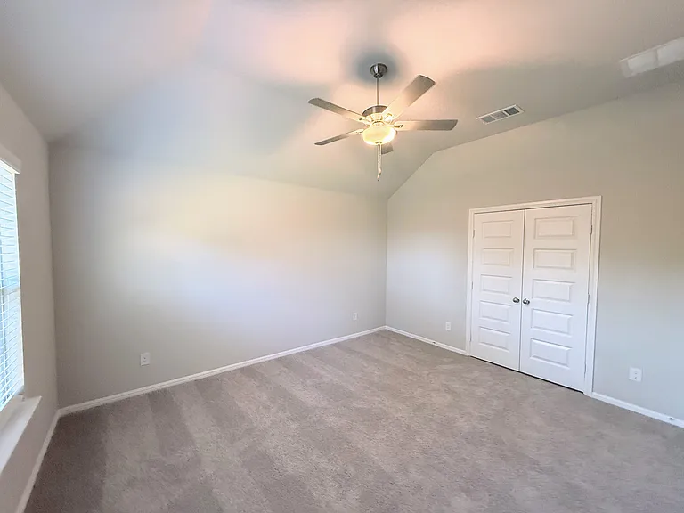 13140 Zion Dr — Photo 16