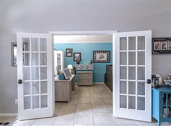 4th image of 3506 Nandina Dr