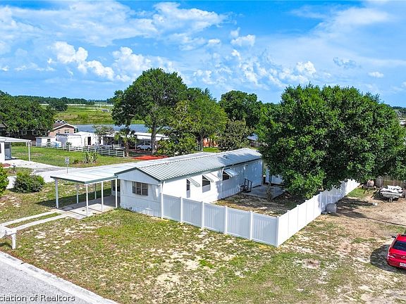 5th image of 126 Ridge Manor Dr