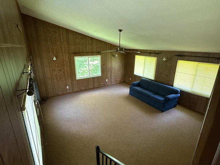 Bonus room