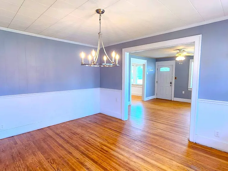 2113 NW 21st St — Photo 10