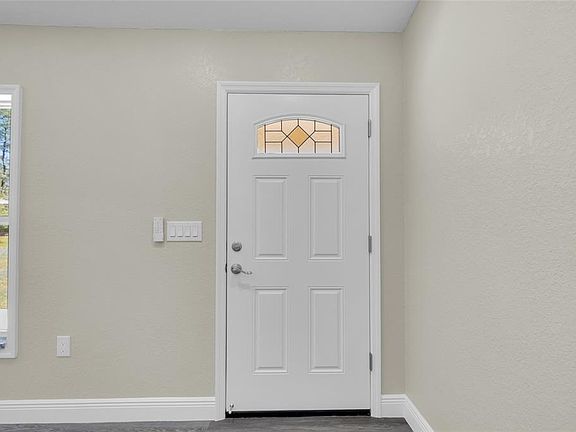 3rd image of 3271 SW 158th Loop