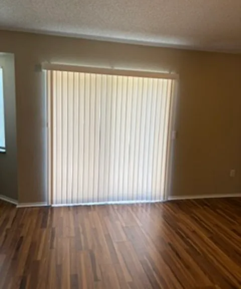 1503 Lake Thomas Loop — Photo 3
