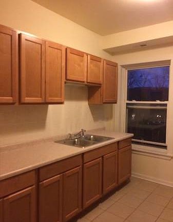 5th image of 1460 W Fargo Ave APT 109