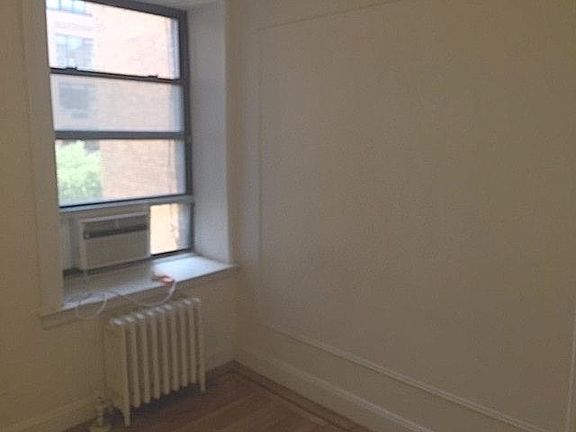 5th image of 99 E 4th St #4