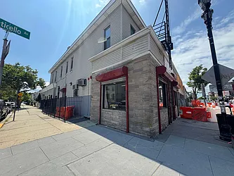 176 Monticello Avenue