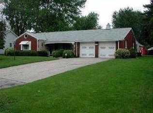 3228 Woodley Rd, Toledo, OH 43606