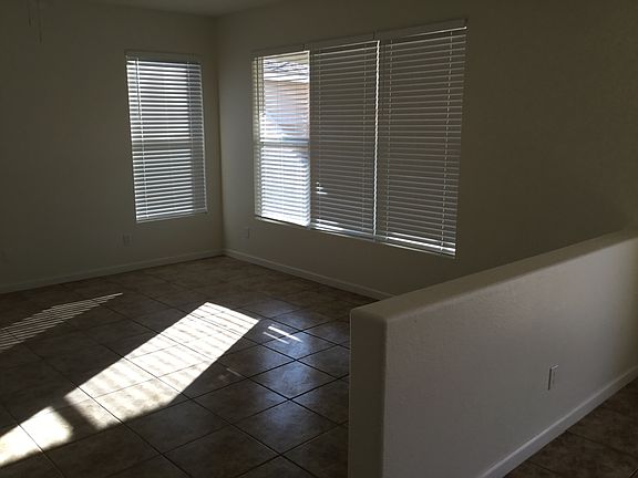 5th image of 10319 Calle Dichoso Ct NW