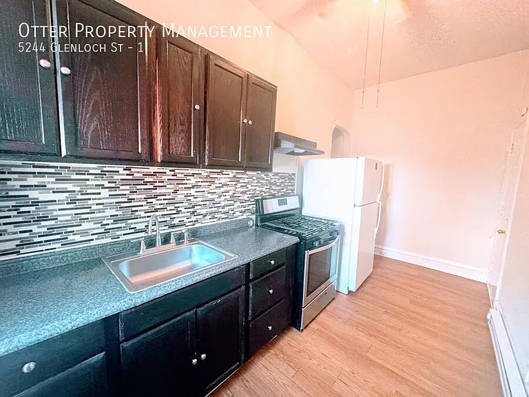 5244 Glenloch St #1 — Photo 11