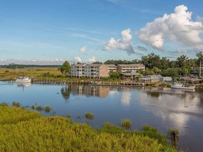 91 Screven St #205C, Darien, GA, 31305