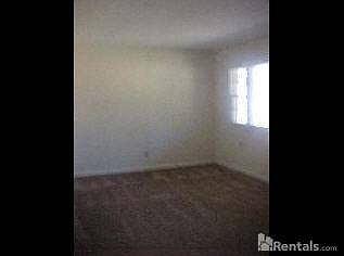 3rd image of 3315 Vardaman Ave