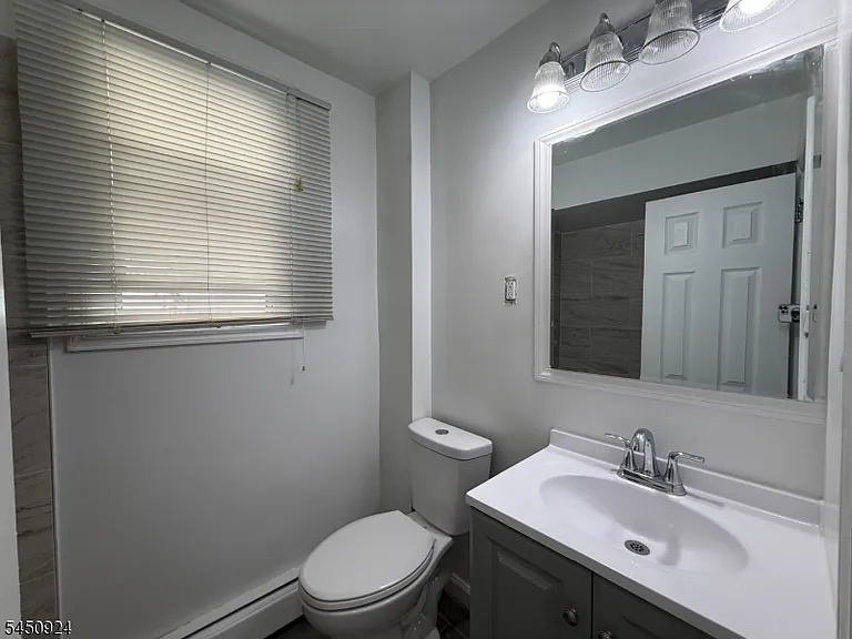52 Lafayette Ave #1 — Photo 6