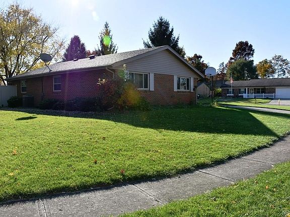2nd image of 2 Pueblo Ct