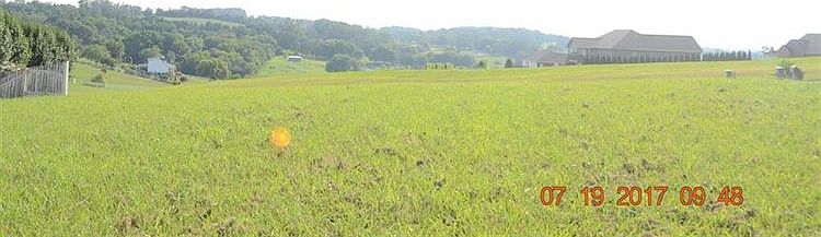 2nd image of 149 Golf View Blvd