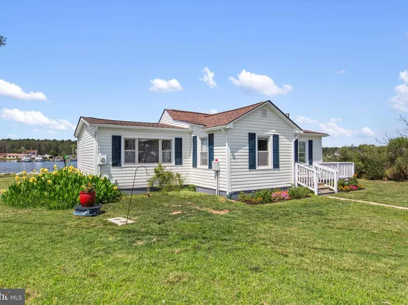 16101 Piney Point Rd, Piney Point, MD 20674