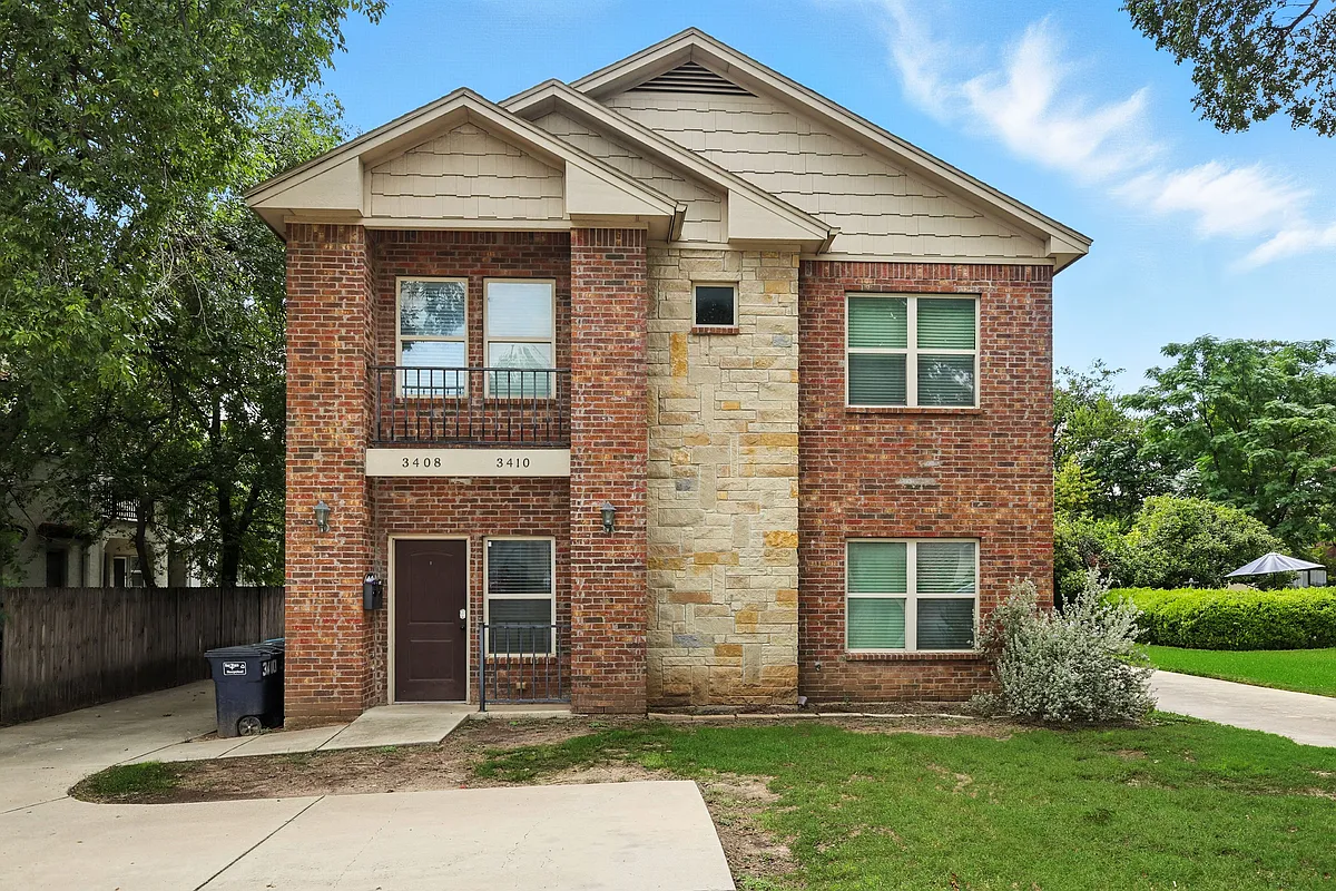 Building Photo - 3408 S University Dr