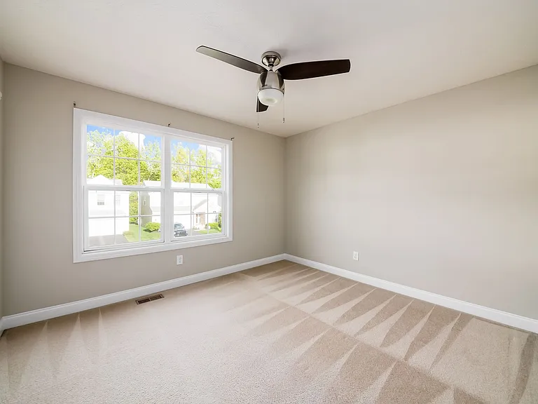 8865 Sweetshade Dr — Photo 34