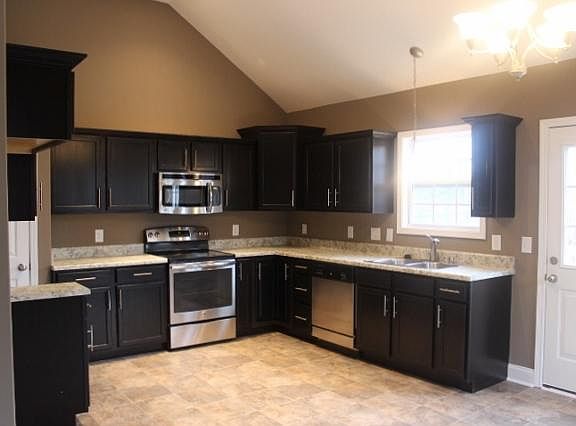 3rd image of 70 Magnolia Place Lot Lot 70