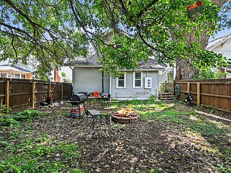 2818 N 45th St — Photo 26