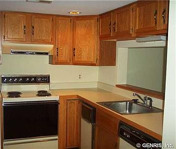 4th image of 6064 Calm Lake Dr
