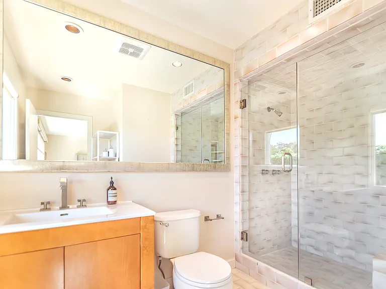 313 Point San Pedro Rd — Photo 37