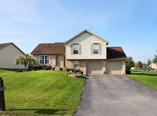 210 Meadow Ln, Bellefonte, PA 16823