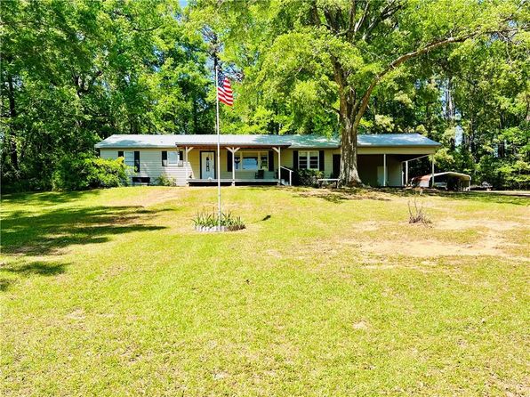 930 Bellevue St, Jena, LA 71342