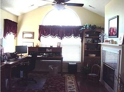 5th image of 8015 River Park Way