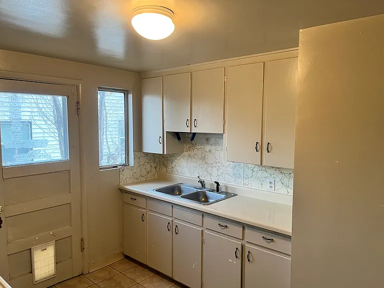 17205 W 12th Ave #2 — Photo 4
