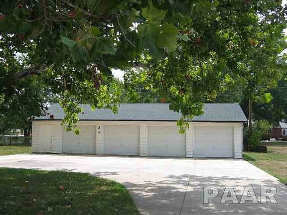 3rd image of 60 N Park Dr