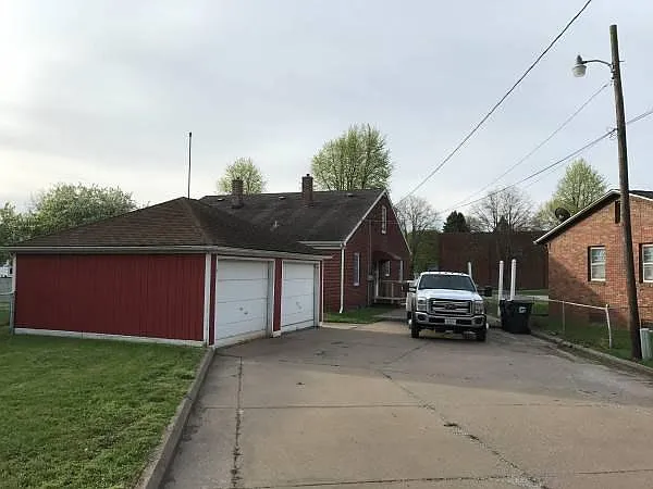 2 bed, 1300 sqft, $875 — Photo 3