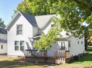 1811 11th St E, Menomonie, WI 54751