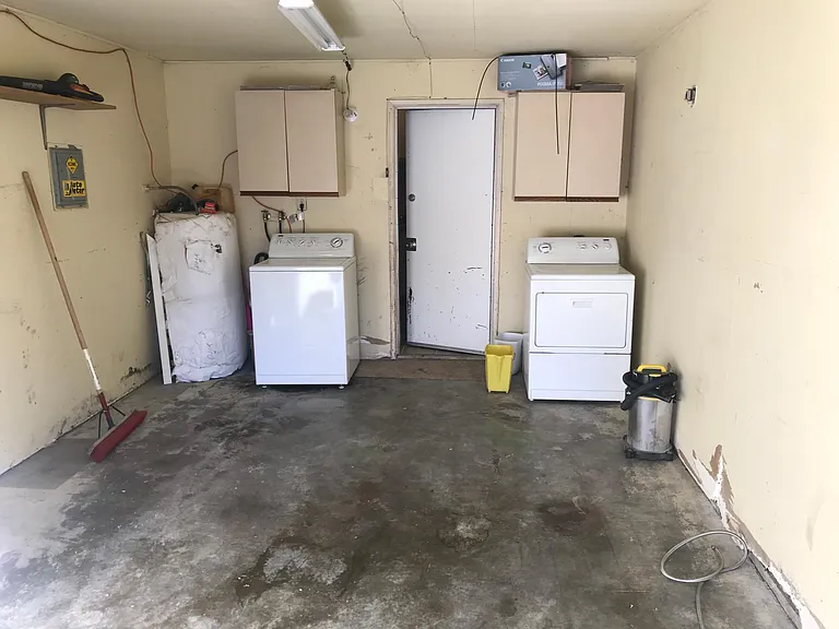 7315 Sakura Ct — Photo 16