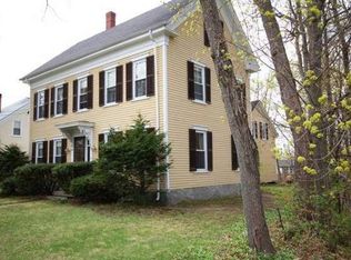 92 North St, Saco, ME 04072