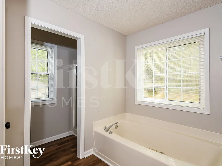 3106 Andora Trl SW — Photo 13