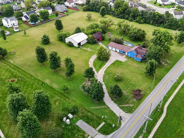 1301 Averitt Rd, Greenwood, IN 46143